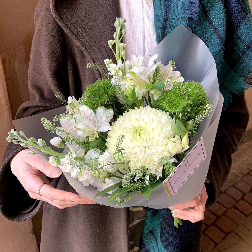 диантус и белая хризантема диантус и белая хризантема